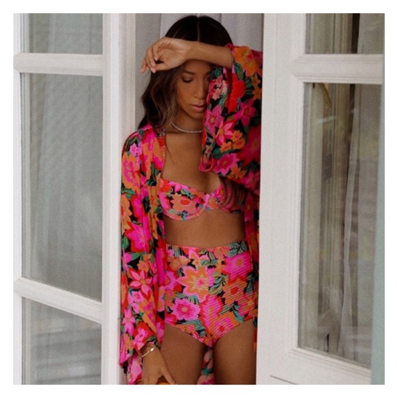 Billabong Floral Loveland 2 Kimono - Picture 2 of 12